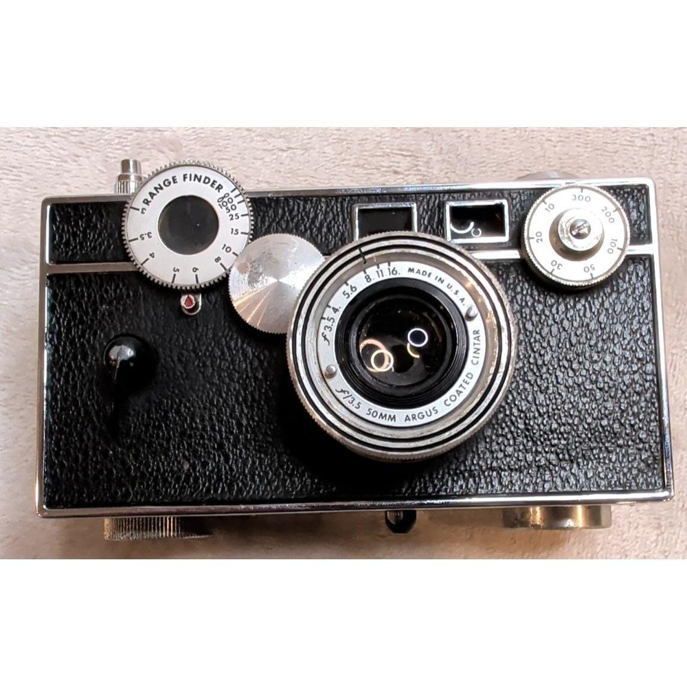 Argus C3 35mm Rangefinder Camera with Cintar 50mm f/3.5 Lens Vintage